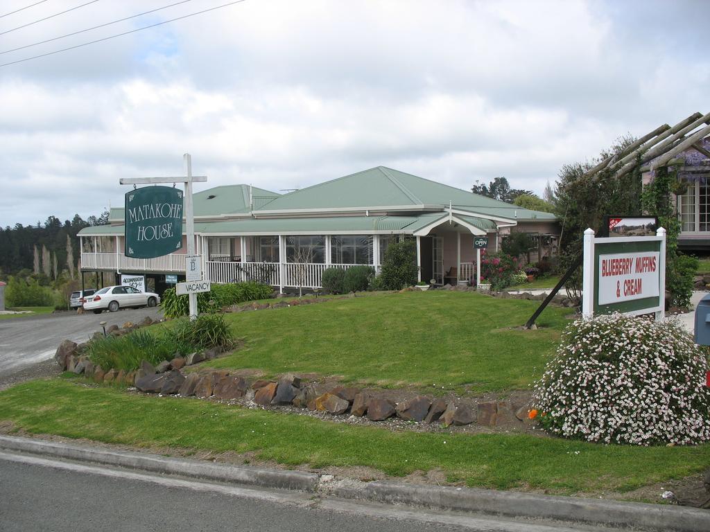 Matakohe House Bed & Breakfast Exterior photo