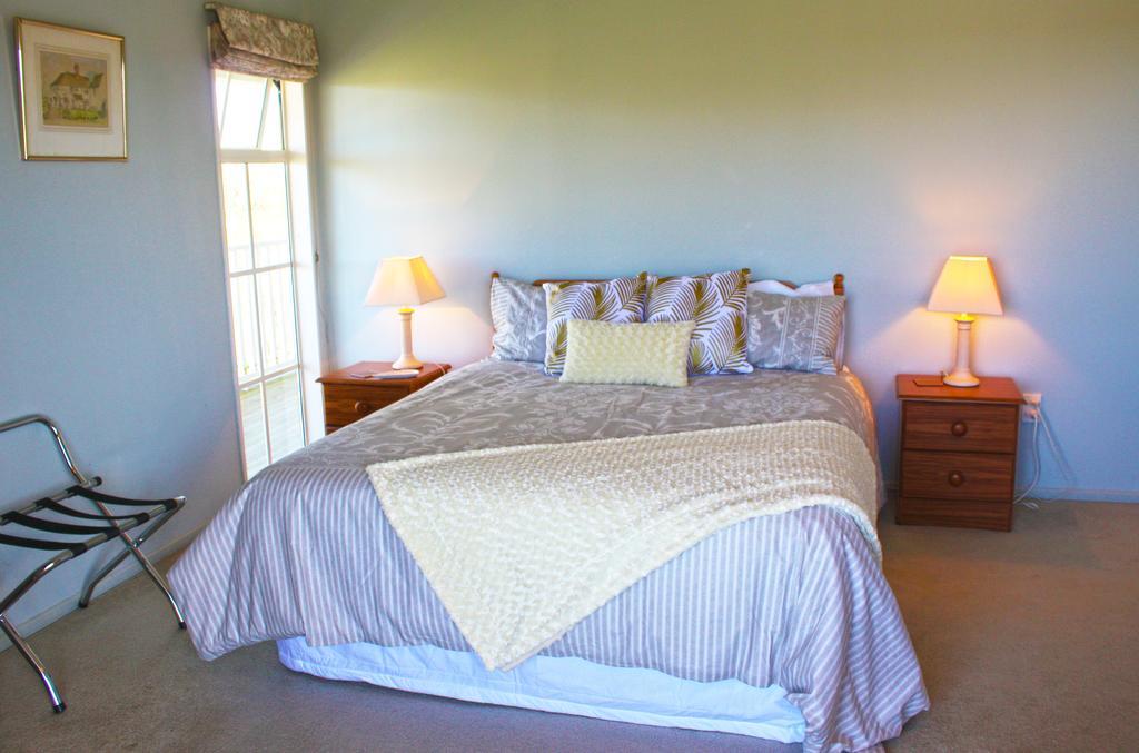 Matakohe House Bed & Breakfast Exterior photo